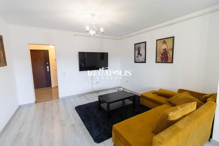 Apartament cu 2 camere semidecomandat în Sânpetru