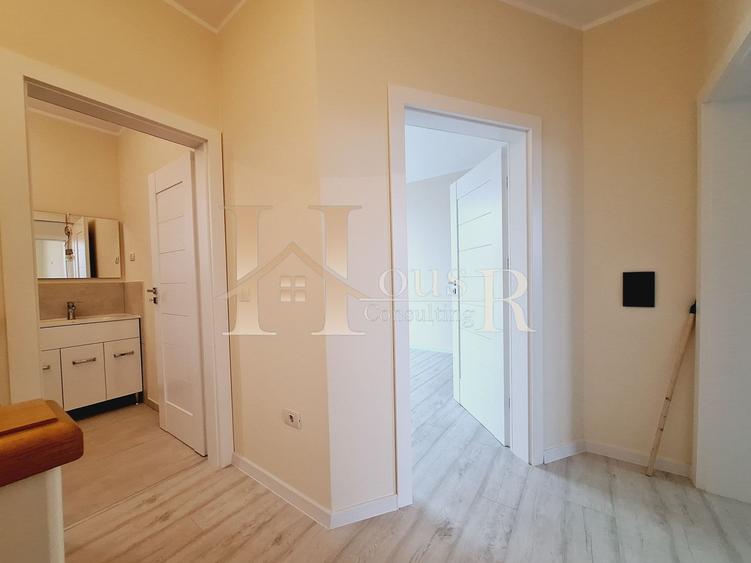 Duplex cu 4 camere cu Canalizare în Girocului