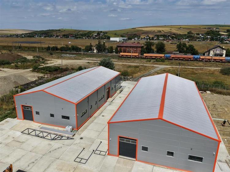 Spațiu industrial, de 583 mp, în Lețcani
