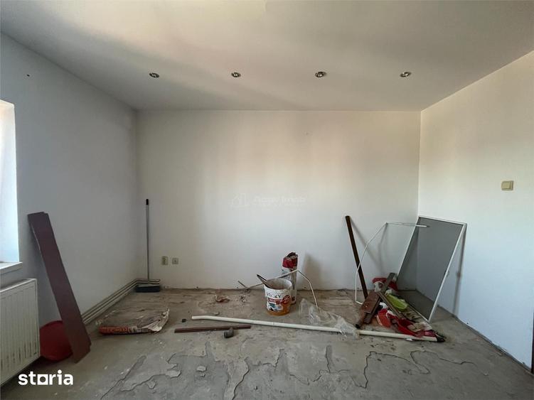 Apartament cu 3 camere semidecomandat în Ultracentral