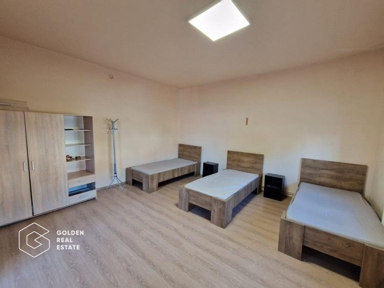 Casă individuală cu 4 camere cu Canalizare în Micălaca