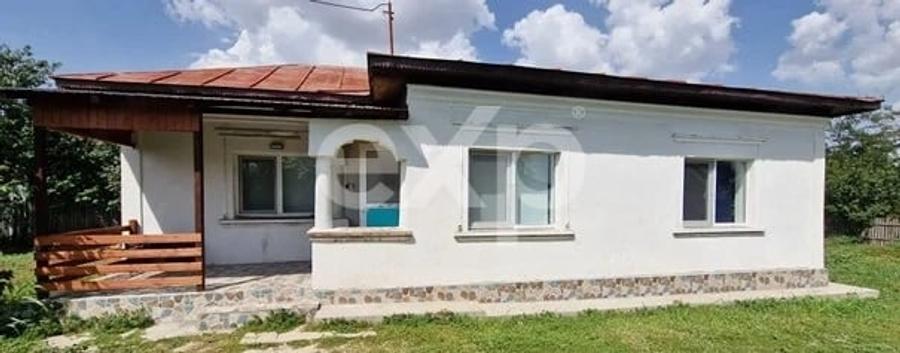 Casă individuală cu 2 camere cu Teren 1274 Mp în Buzoești