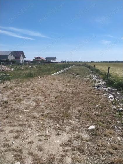 Teren de 520 mp, în Suraia