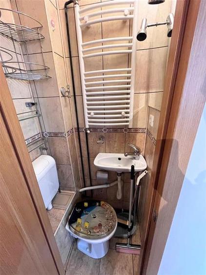 Apartament cu 2 camere decomandat, mobilat în Nicolina