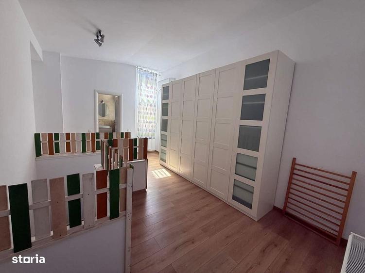 Apartament cu 4 camere în Central