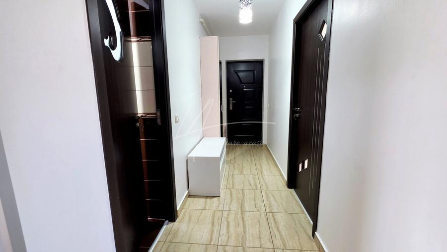 Apartament cu 3 camere decomandat, mobilat în Chiajna
