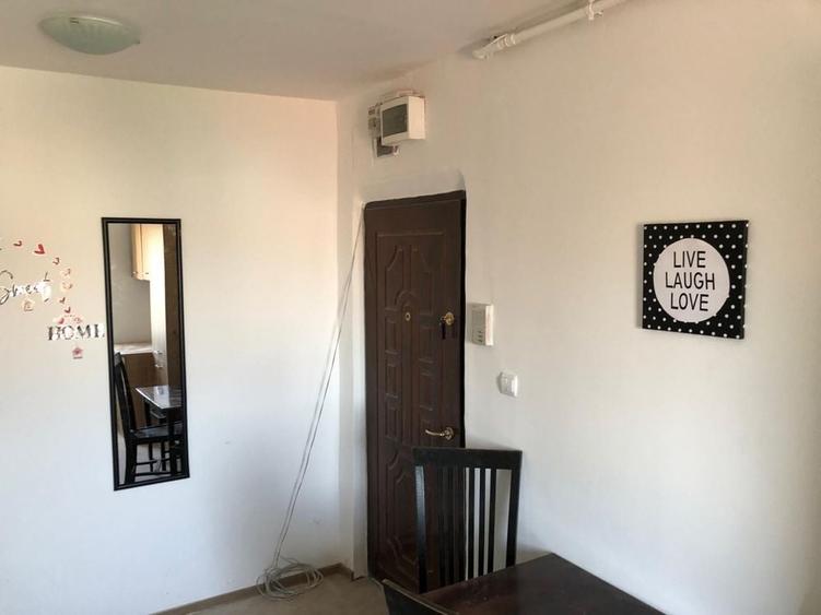Apartament cu 2 camere decomandat în Olimpia-Stadion