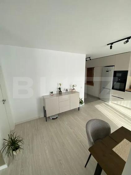 Apartament cu 2 camere semidecomandat, mobilat în Iris
