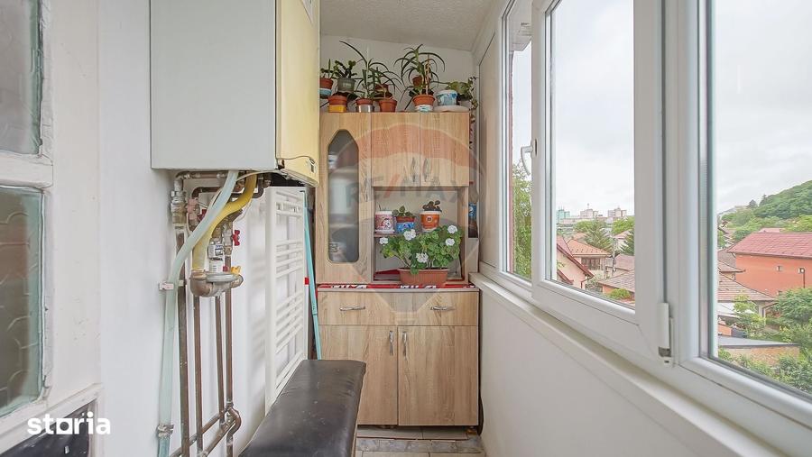 Apartament cu 2 camere semidecomandat în Dârste