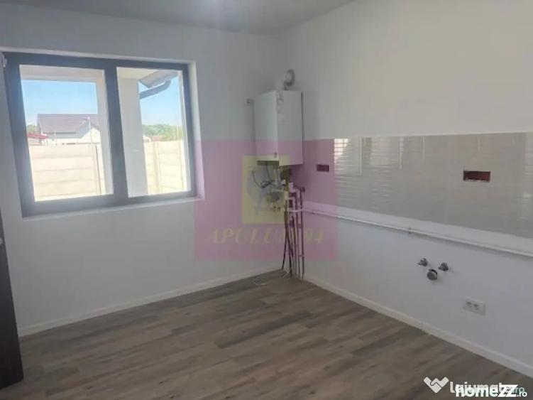 Casă cu 5 camere cu Teren 410 Mp în Țegheș