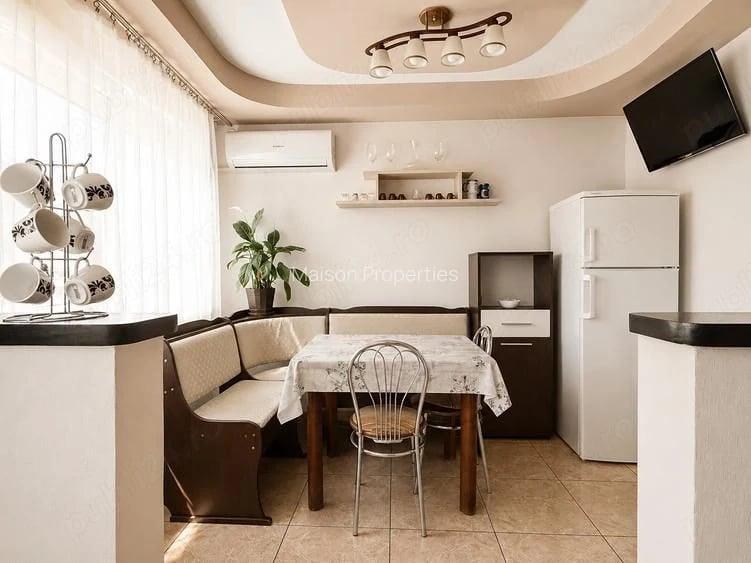 Apartament cu 4 camere semidecomandat în Dacia