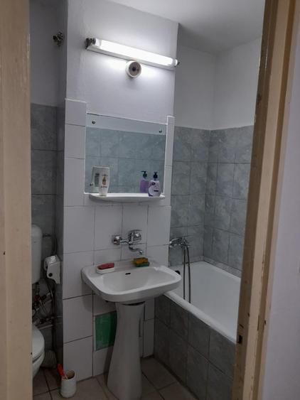Garsonieră decomandată, mobilată în Lacul Tei