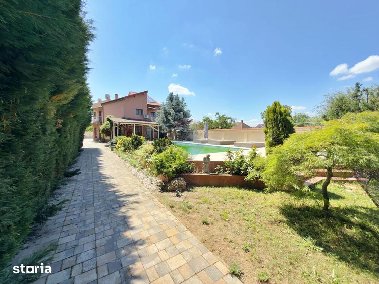 Casă cu 5 camere cu Teren 781 Mp în Gai