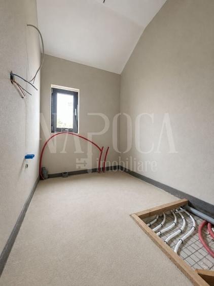 Duplex cu 4 camere cu Canalizare în Mănăștur