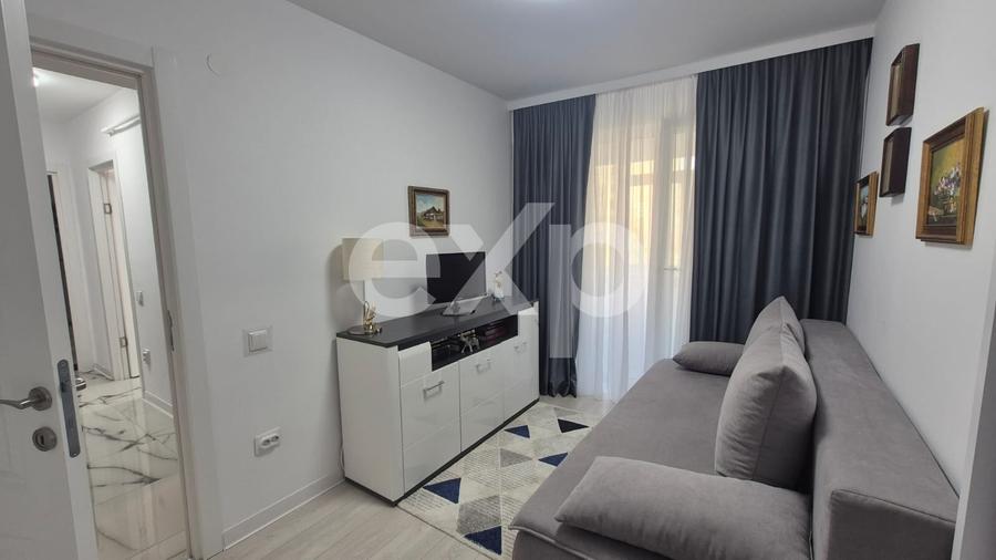 Apartament cu 3 camere decomandat, mobilat în Central