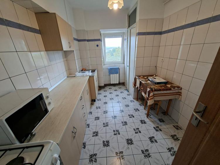 Apartament cu 2 camere decomandat în Bd. Independenței