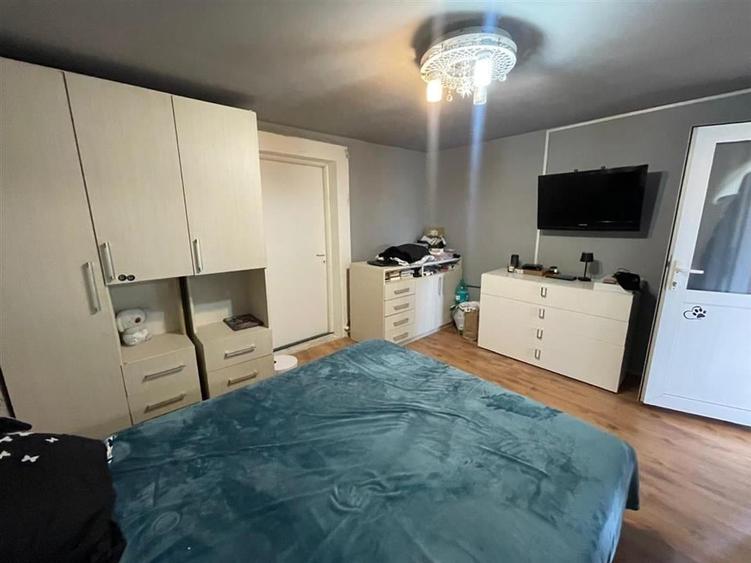 Casă individuală cu 3 camere cu Teren 744 Mp în Leș