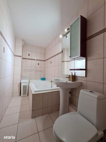 Apartament cu 2 camere decomandat în Vitan