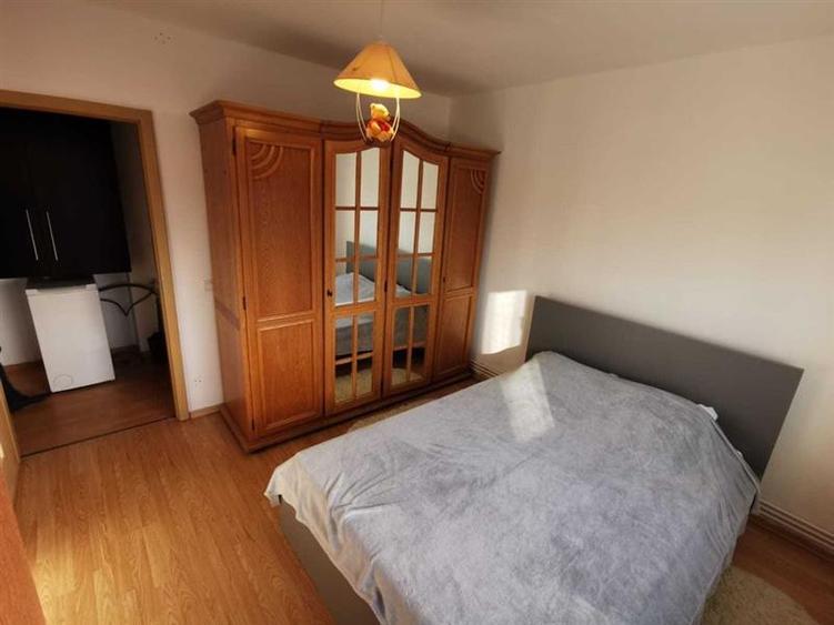 Apartament cu 2 camere semidecomandat, mobilat în Astra