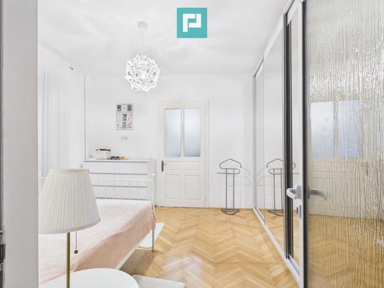Apartament cu 2 camere semidecomandat, mobilat în Sinaia