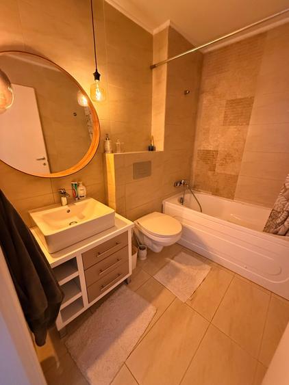 Apartament cu 2 camere semidecomandat în Pipera
