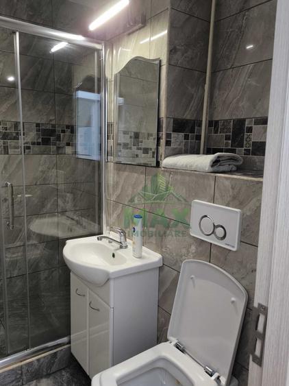 Apartament cu 2 camere decomandat în Malu Roșu