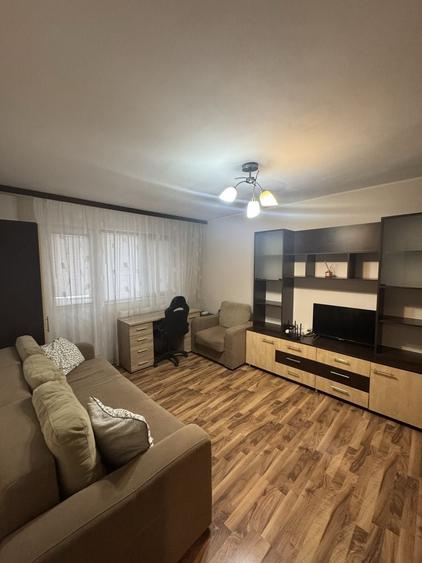 Apartament cu 2 camere decomandat în Tomis Nord