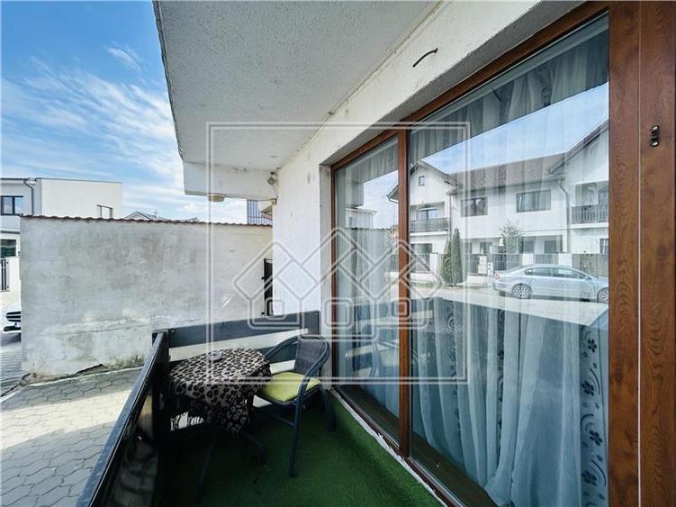 Apartament cu 2 camere decomandat în Șelimbăr