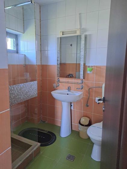 Spațiu comercial, în Central