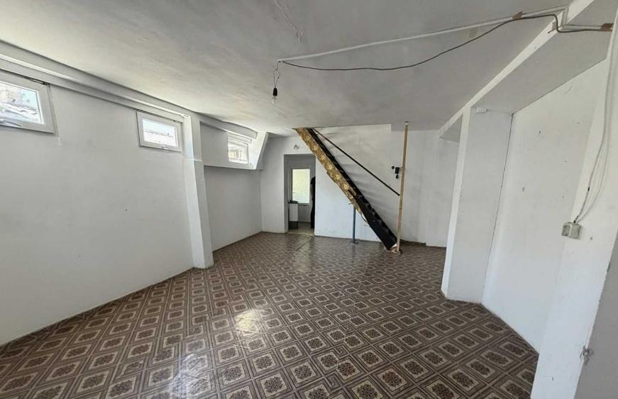 Casă cu 4 camere în Sângeorgiu de Mureș