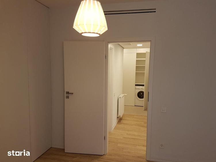 Apartament cu 3 camere în Plopilor