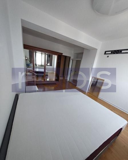 Apartament cu 3 camere decomandat, mobilat în Eminescu