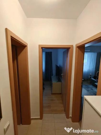 Piata sudului lunca barzesti studio - 1