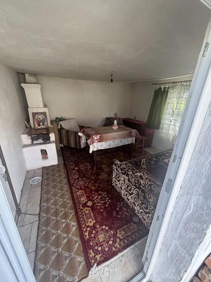 Casă cu 3 camere în Central