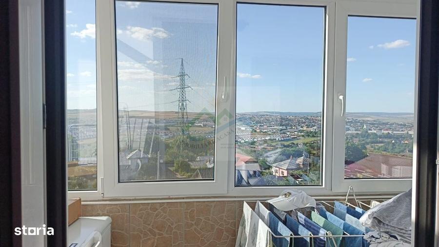 Apartament cu 2 camere decomandat în Sfântu Ilie