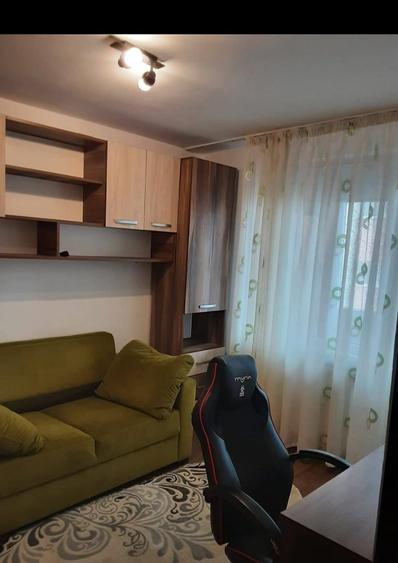 Inchiriez apartament 2 camere - 8