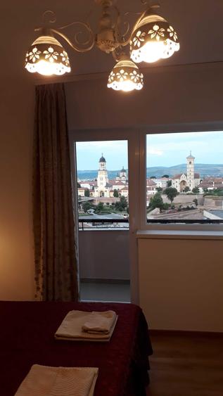 Apartament cu 2 camere decomandat în Exterior Vest