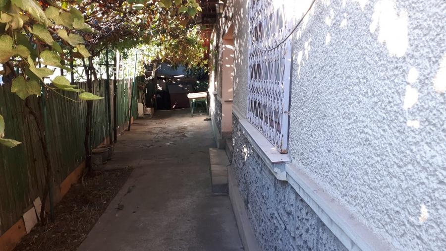 Casă individuală cu 3 camere cu Canalizare în CET