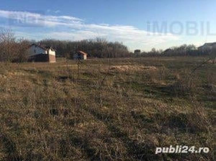 Teren de 18840 mp, în Gulia