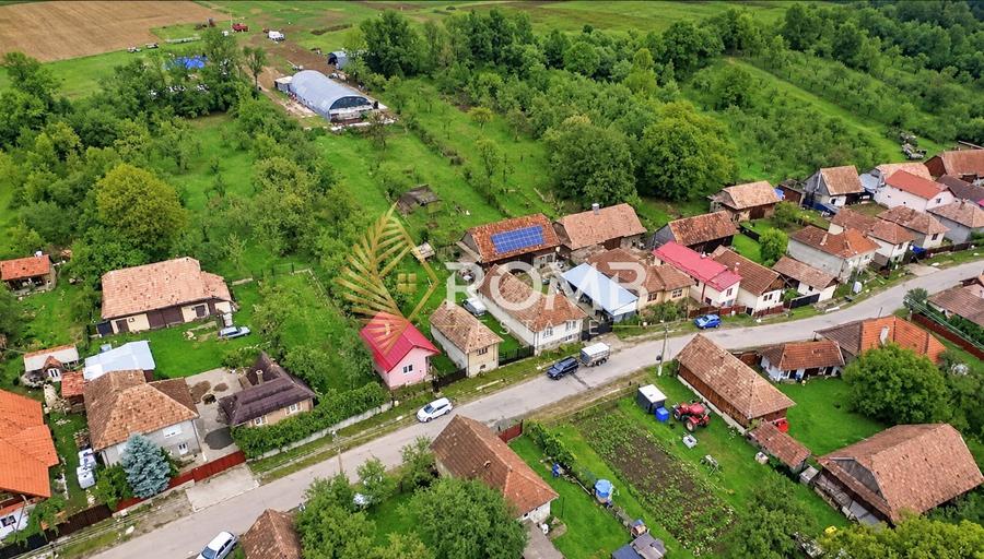 Casă individuală cu 2 camere cu Canalizare în Sâncraiu