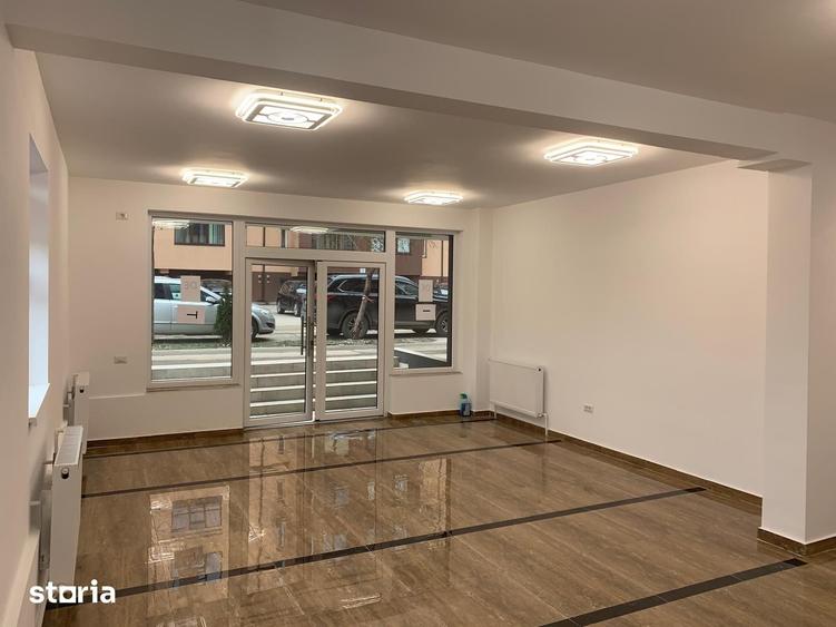Spațiu comercial, de 44 mp, în Chiajna