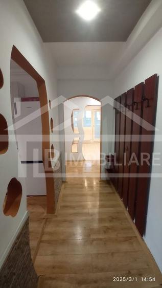 Apartament cu 3 camere decomandat în Gara Mare