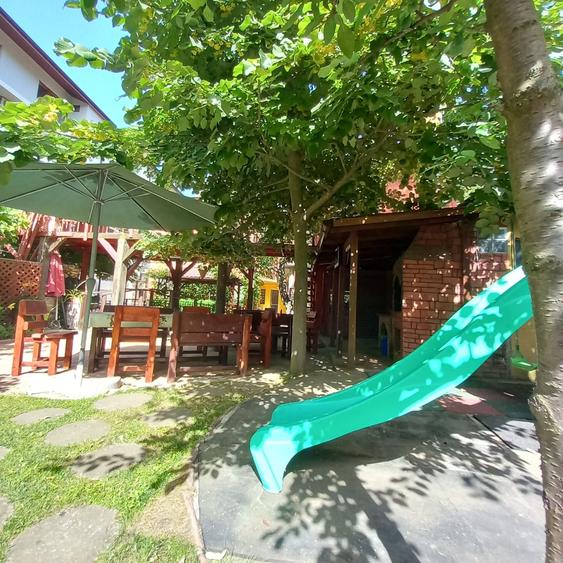Casă cu 4 camere în Central