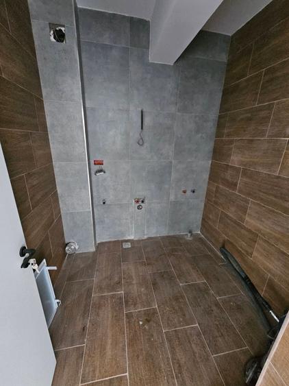 Apartament cu 2 camere decomandat în Haliu