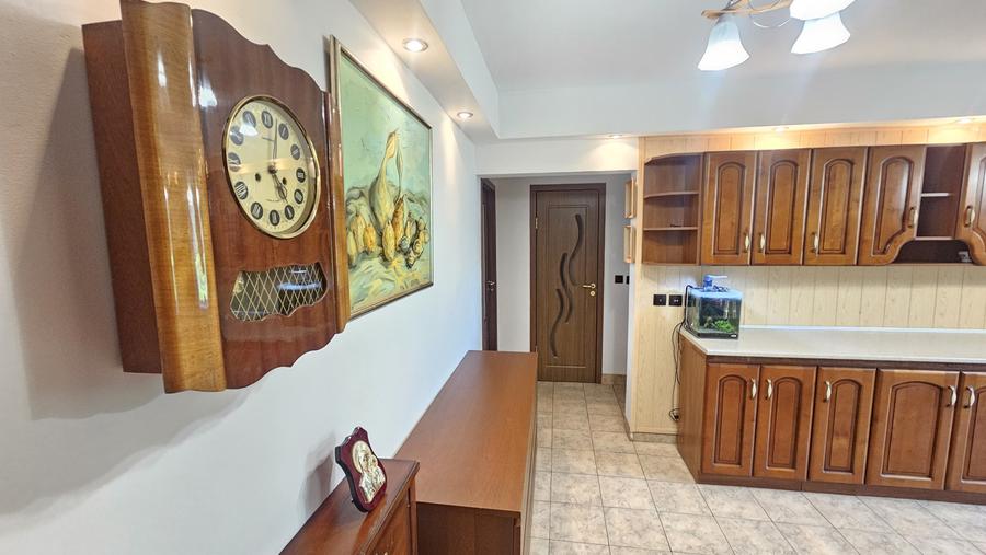 Apartament cu 2 camere decomandat în Ultracentral