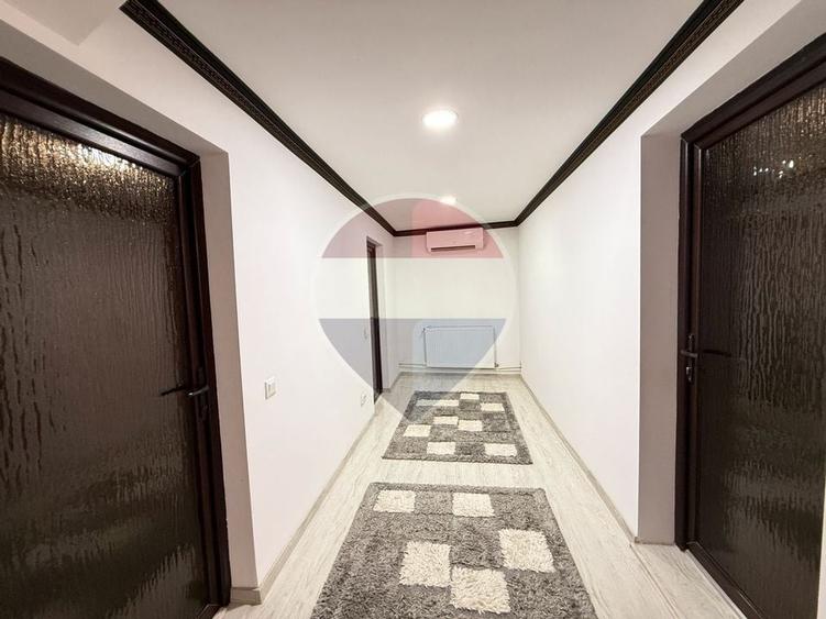 Casă individuală cu 3 camere cu Teren 587 Mp în Glina