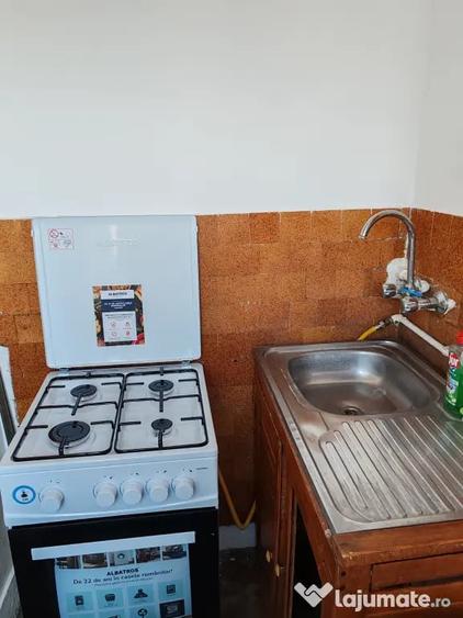 Garsonieră semidecomandată în Sud