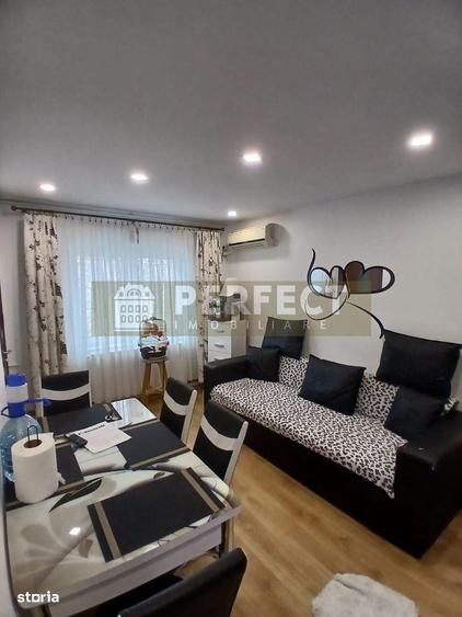 Apartament cu 3 camere semidecomandat în Vest