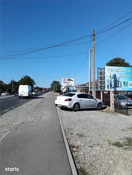 Spațiu comercial, de 100 mp, în Boldești