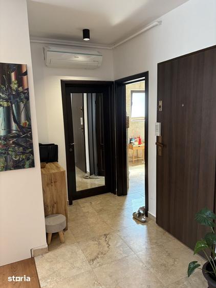 Apartament cu 3 camere în Bună Ziua